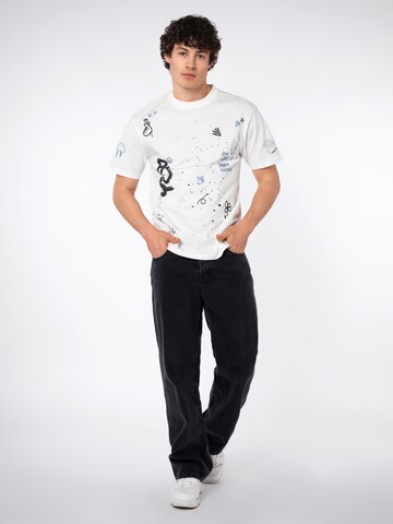 Sublevel Shirt in White