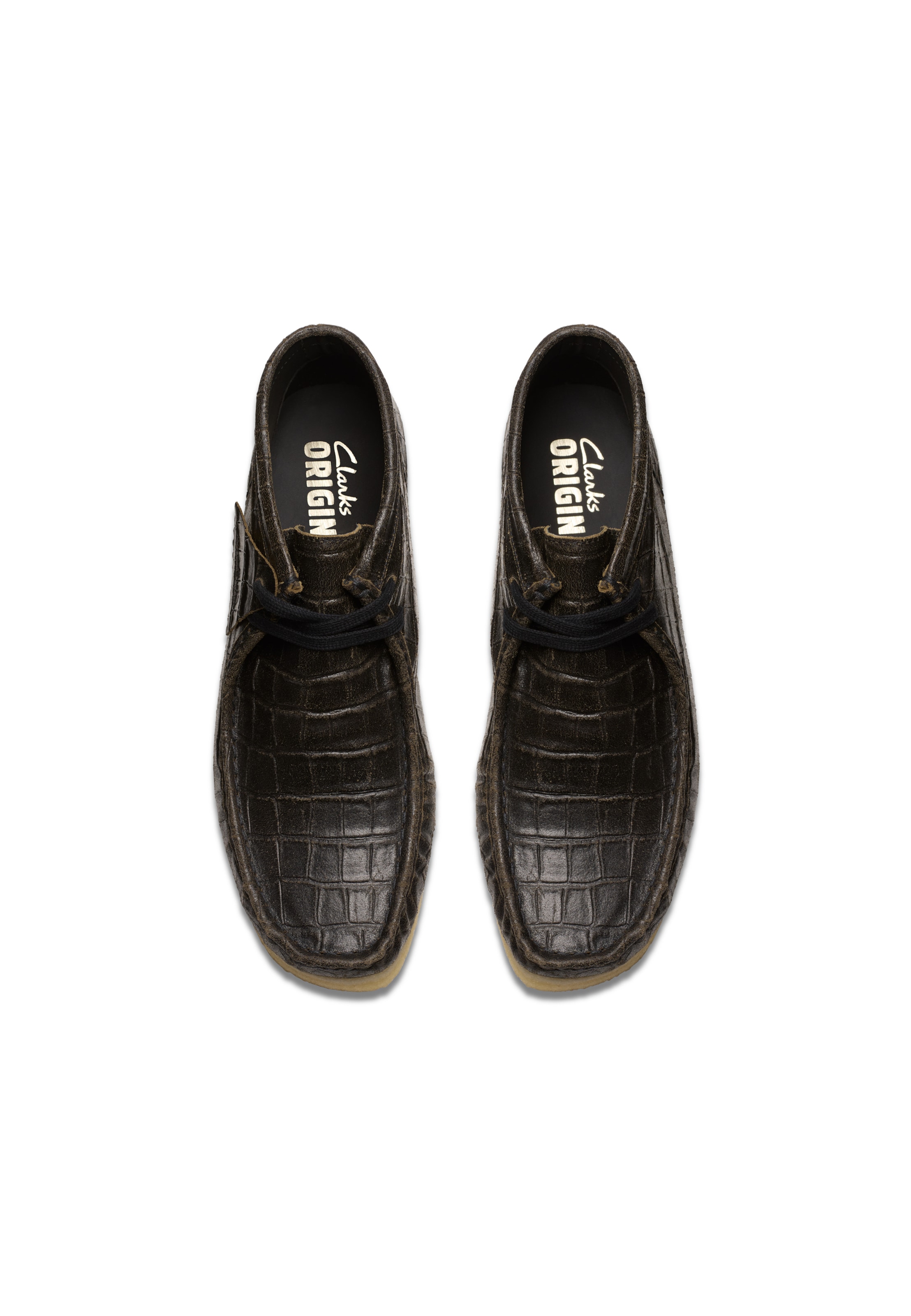 CLARKS Veterschoen 'Wallabee Boot' in Bruin