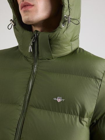 GANT Зимняя куртка в Зеленый
