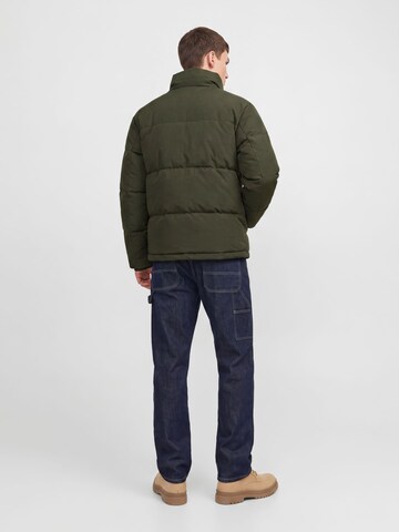 JACK & JONES Kurtka zimowa 'JJESoho' w kolorze zielony