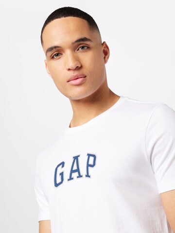 GAP T-Shirt in Weiß