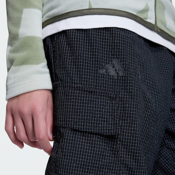 ADIDAS TERREX - Tapered Pantalón de montaña 'Xploric' en negro
