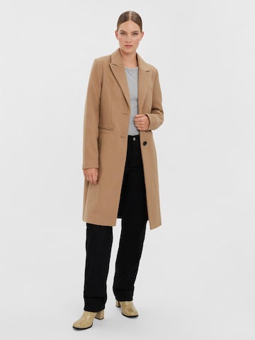 VERO MODA Between-Seasons Coat 'Blaza' in Brown: front