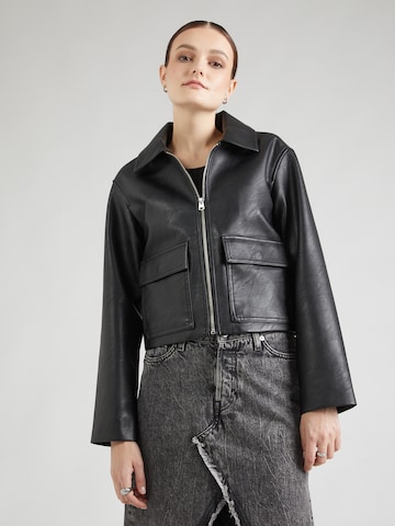 Abercrombie & Fitch Between-season jacket in Black: front