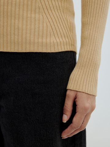 EDITED Pullover 'Umbrielle' in Beige