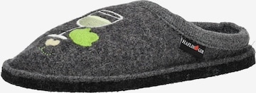 Pantoufle HAFLINGER en gris : devant
