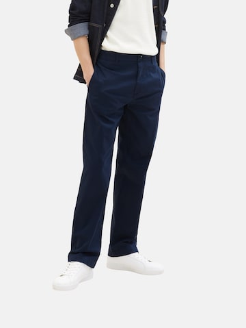 TOM TAILOR DENIM - Loosefit Calças chino em azul: frente