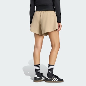 ADIDAS ORIGINALS - Loosefit Pantalón en beige