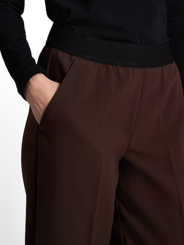 TOM TAILOR Wide leg Pleated Pants in Brown