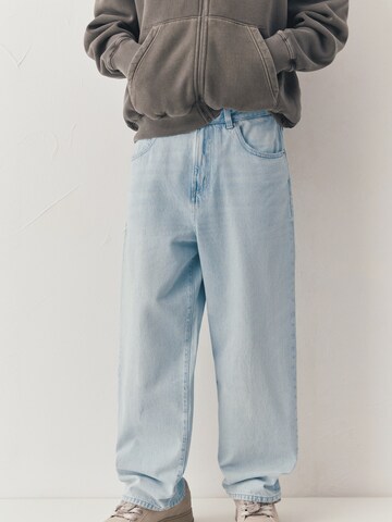 Pull&Bear Baggy Farkut värissä sininen: etupuoli