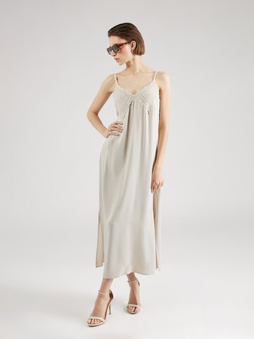 Sisley Лятна рокля в сиво: отпред
