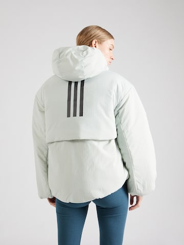 ADIDAS SPORTSWEAR - Casaco outdoor 'Myshelter' em verde