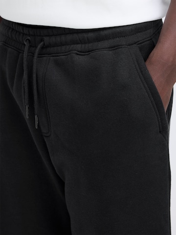 Regular Pantaloni 'BHDOWNTON' de la BLEND pe negru