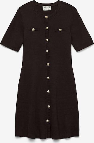 Robes en maille 'AWCPicco' Vero Moda Curve en marron : devant