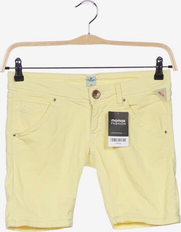 REPLAY Shorts in XS in Yellow: front