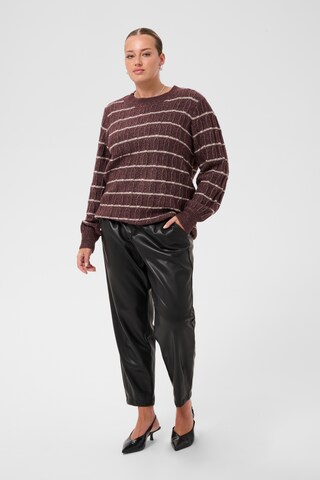 KAFFE CURVE Sweater in Brown
