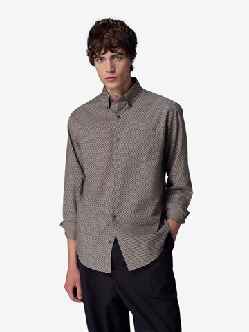 Next Regular Fit Hemd in Braun: Vorderseite