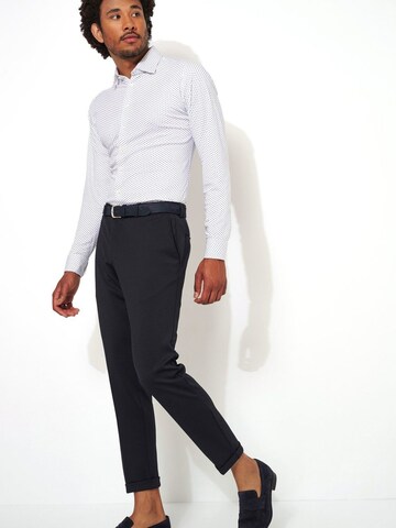 DESOTO Slim fit Button Up Shirt 'Kent' in White