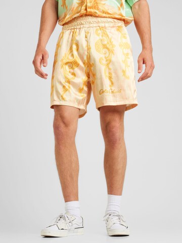 Carlo Colucci Loosefit Shorts 'Di Filippo' in Gelb: Vorderseite