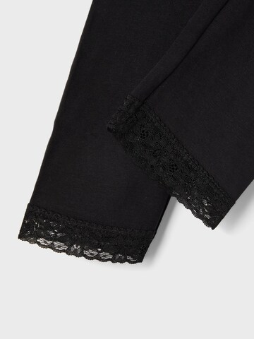 NAME IT Skinny Legíny 'NKFVista' – černá