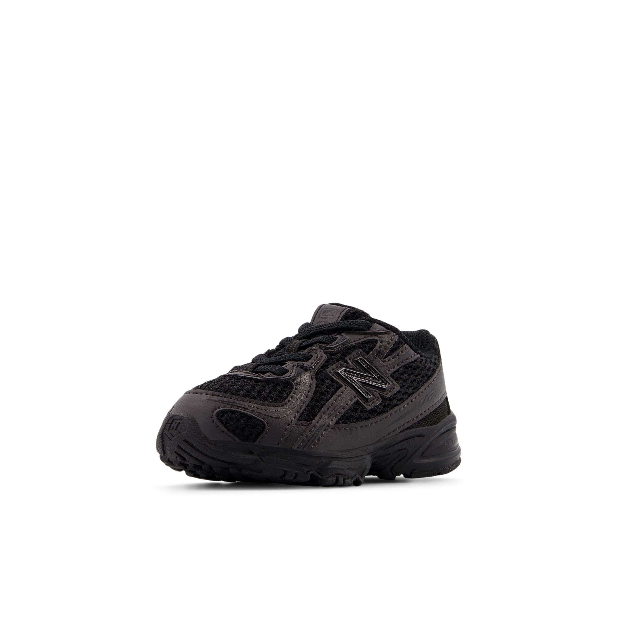 new balance Sneakers '740' in Zwart: voorkant