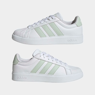 ADIDAS SPORTSWEAR Sneaker in Weiß