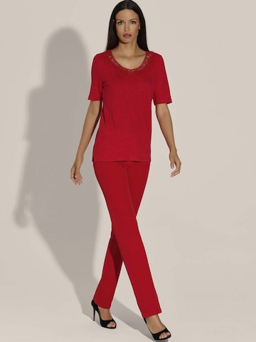 MADELEINE Slimfit Jeans in Rood