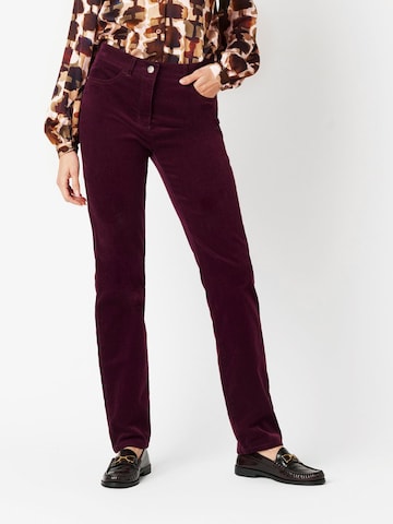 TONI Slim fit Pants in Purple: front