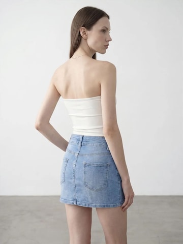 Dilvin Top in White