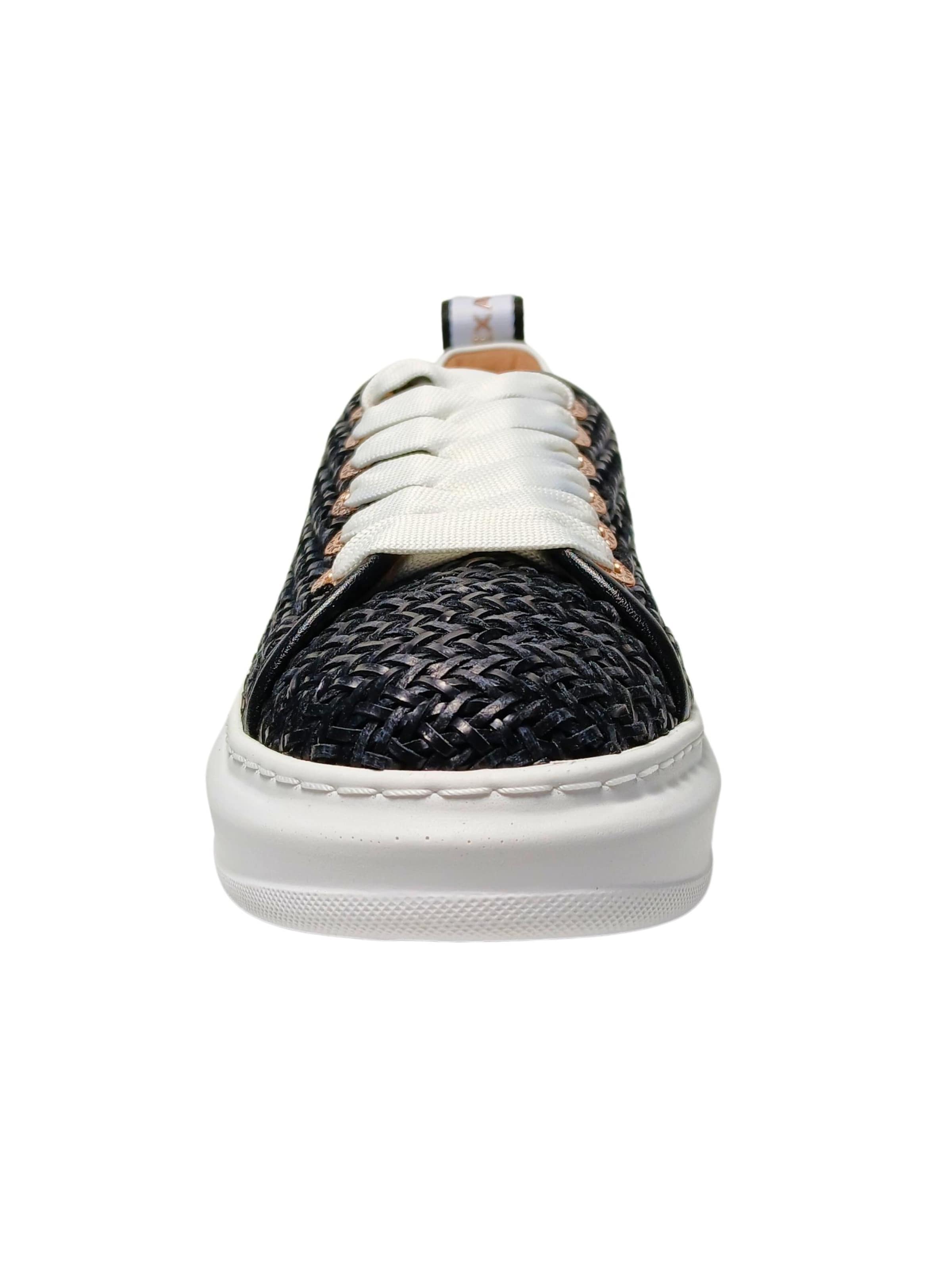 Sneaker bassa di Alexander Smith in nero