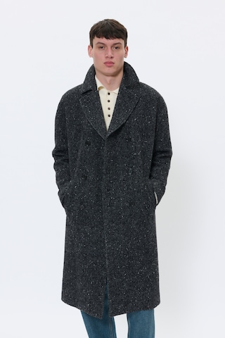 Veste d’hiver 'Bullmer' Matinique en gris : devant