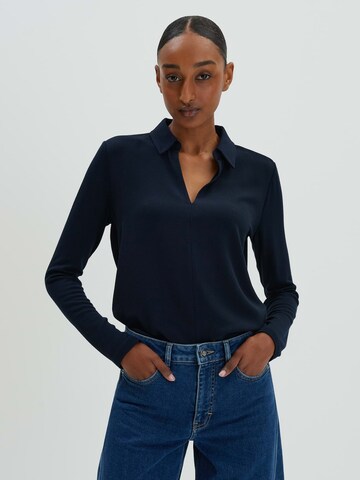 Someday Shirt 'Kiyana' in Blau: Vorderseite