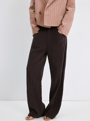 MANGO Loosefit Broek 'CALELLA' in Bruin: voorkant