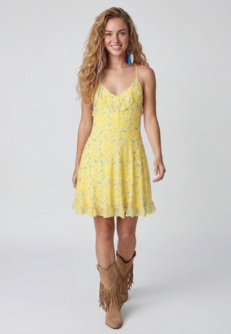 IZIA - Vestido 'Festival Collection' em amarelo