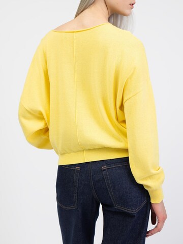 BROKE + SCHÖN Sweater in Yellow