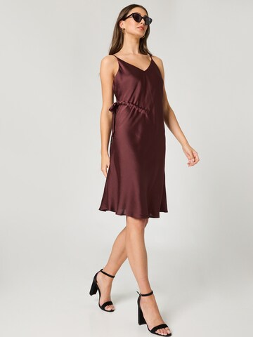 Guido Maria Kretschmer Women - Vestido de cocktail 'Joline' em castanho