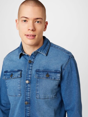 Coupe regular Chemise 'Camon' Only & Sons en bleu