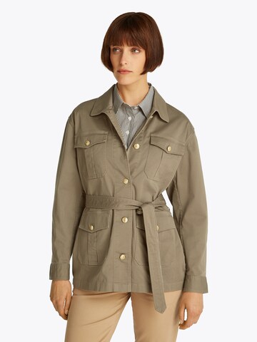 TOMMY HILFIGER Overgangsjakke i brun: forside
