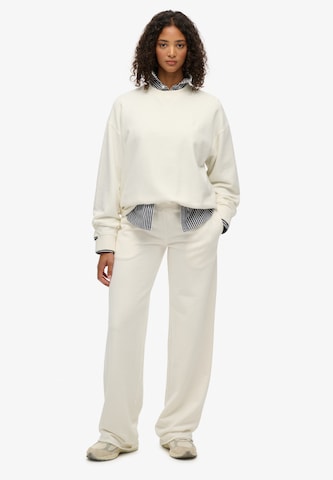 Superdry Sweatshirt in Wit