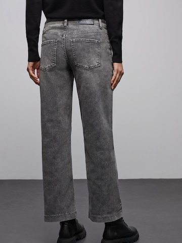 STREET ONE - Loosefit Vaquero en gris