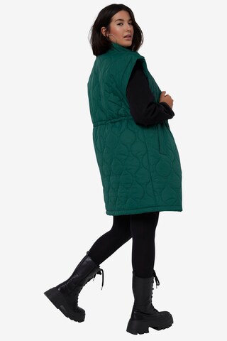 Studio Untold Between-Season Jacket in Green