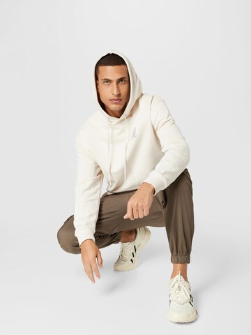 Hailys Men - Sweatshirt 'Gary' em branco