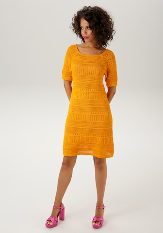 Aniston CASUAL Knitted dress in Orange: front
