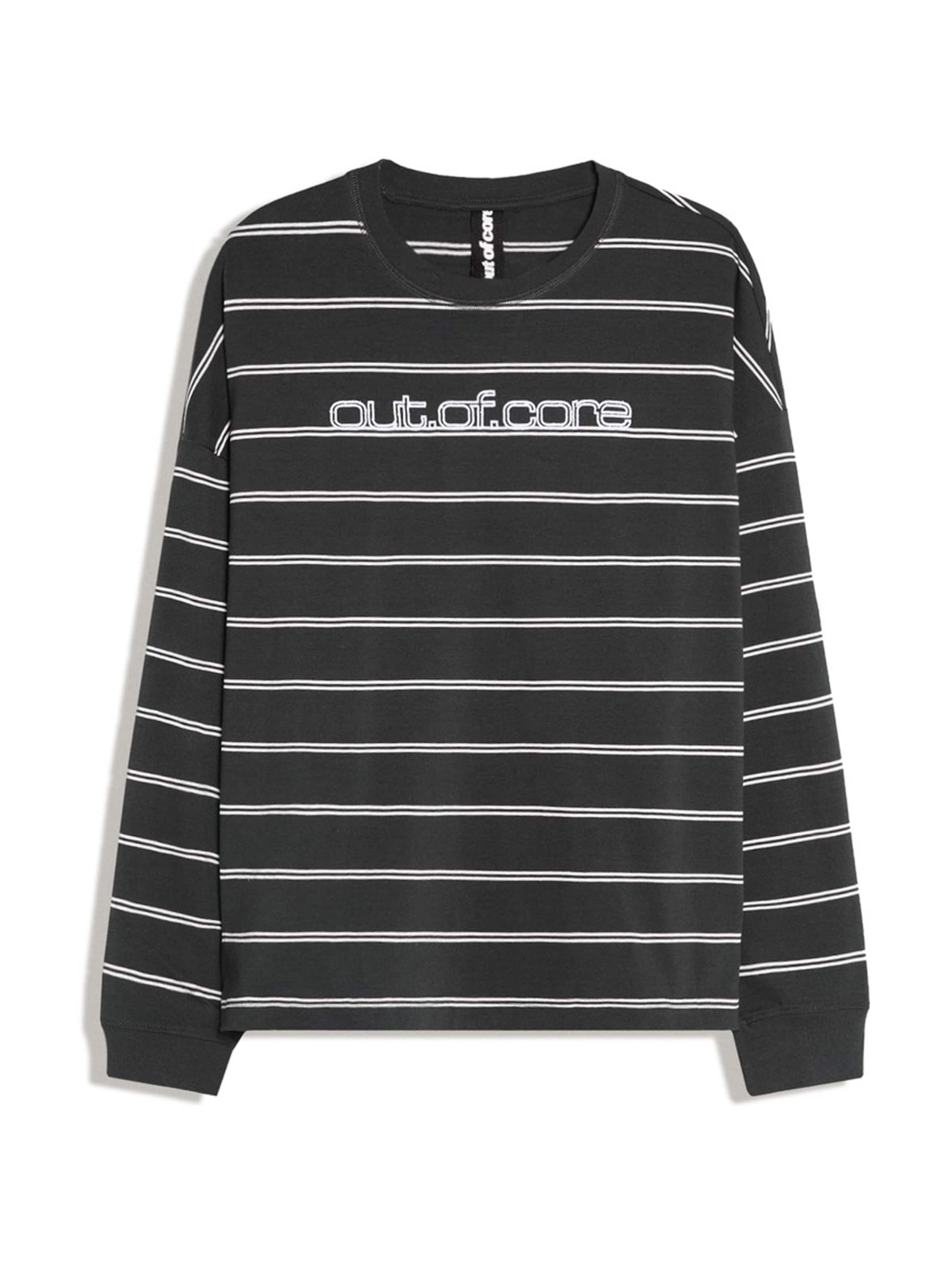 Bershka Shirt in Black: front