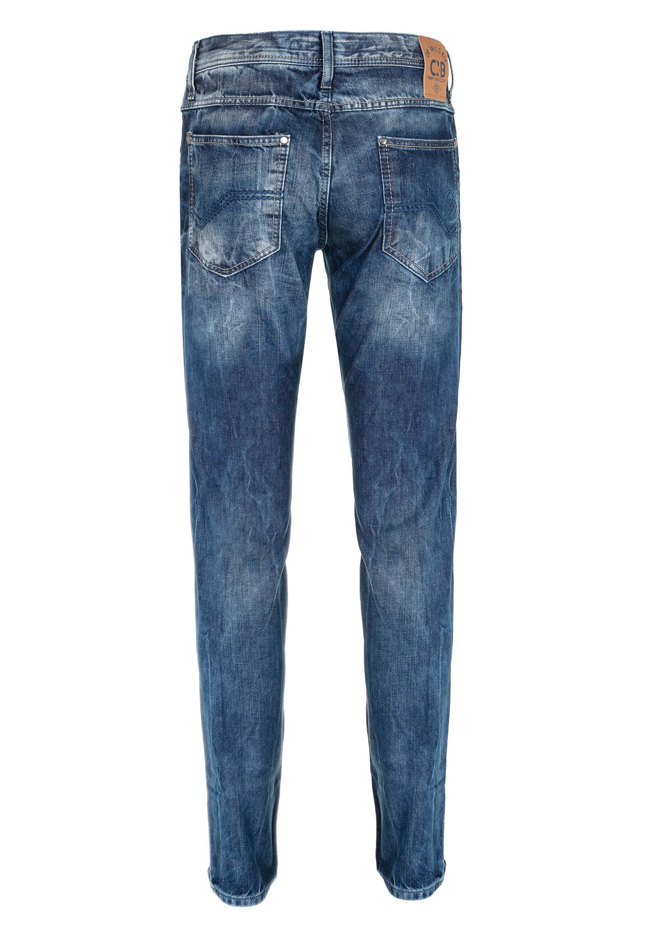 CIPO & BAXX Regular Jeans in Blau
