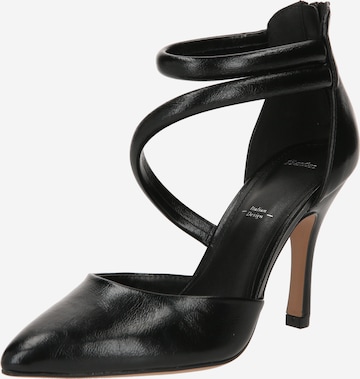 Bata Pumps in Black: front