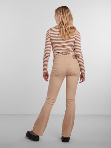 PIECES Flared Jeans 'PEGGY' in Beige