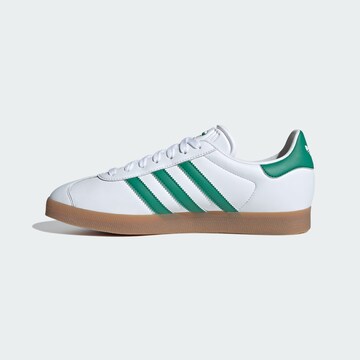 ADIDAS ORIGINALS Sneaker low 'Gazelle' i hvid