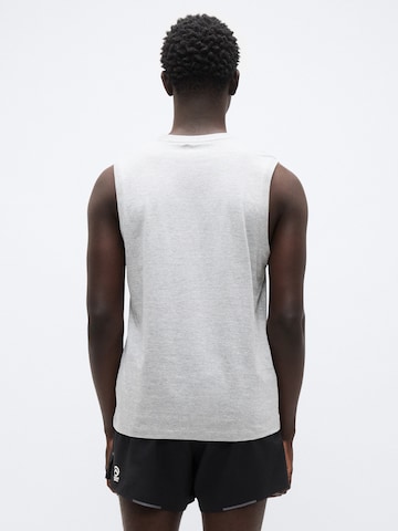 Tricou 'EVOLUTION SIMPLE DOME' de la THE NORTH FACE pe gri