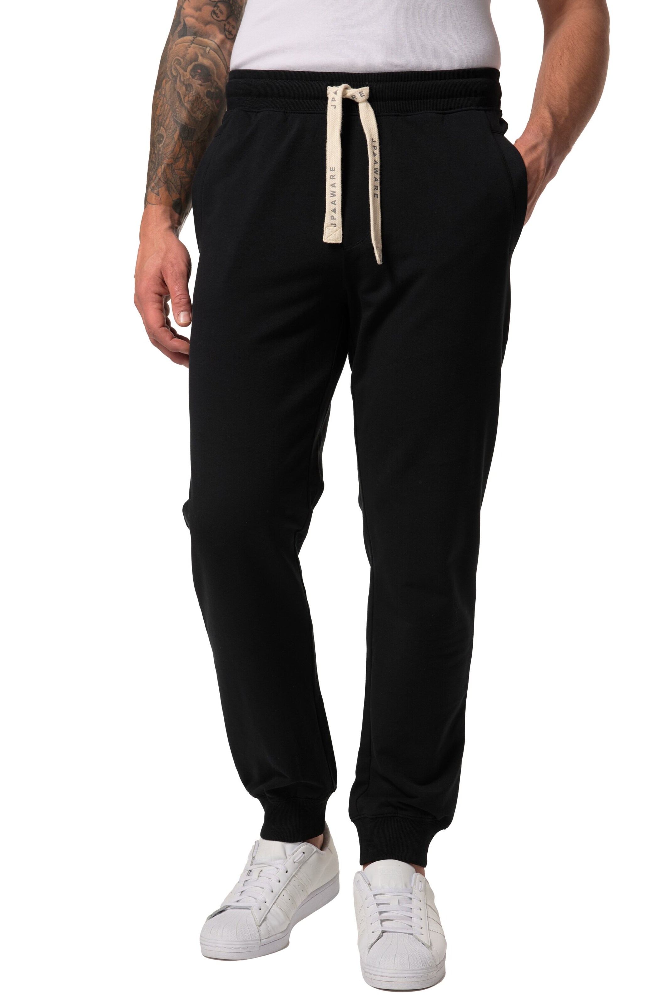 JP1880 Tapered Broek in Zwart: voorkant